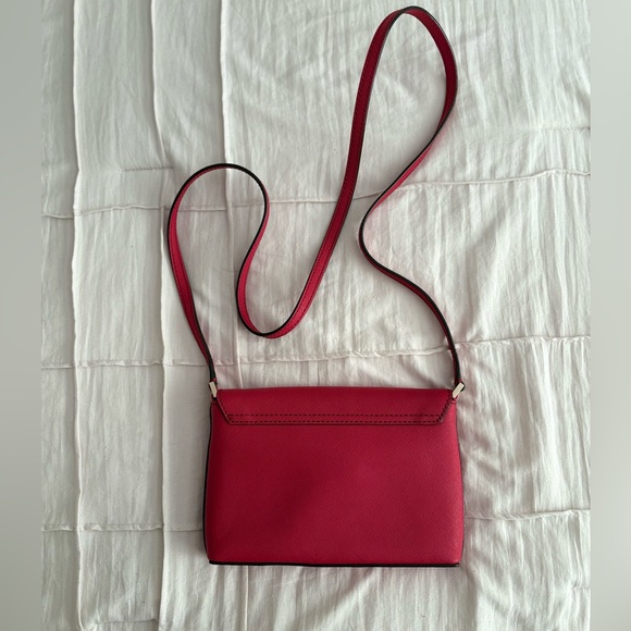 Kate Spade Cedar Street Red Saffiano Leather Turnlock Crossbody - Picture 7 of 7